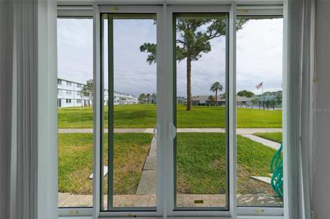 4715 Bay Street #132, St Petersburg FL - photo 18 of 41