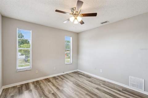 4035 Wendy Drive, Orlando FL - photo 13 of 27