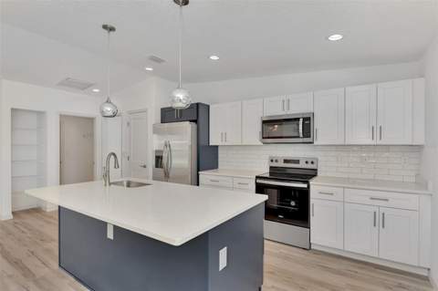4582 Enid Lane, North Port FL - photo 15 of 45