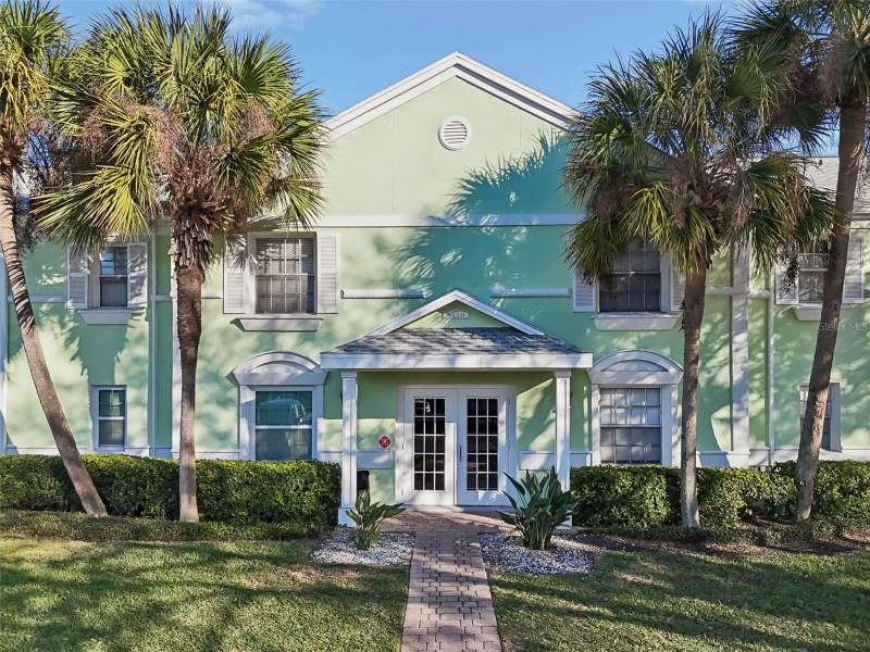 1 bedroom Condominium at 5110 Coquina Key Drive #C, Waterside At Coquina Key South, St Petersburg — photo 2