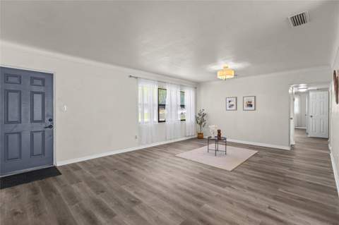 1200 63rd Avenue, St Petersburg FL - photo 8 of 35