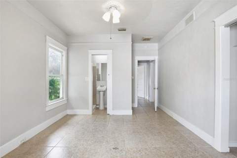 508 E Hugh Street, Tampa FL - photo 13 of 27