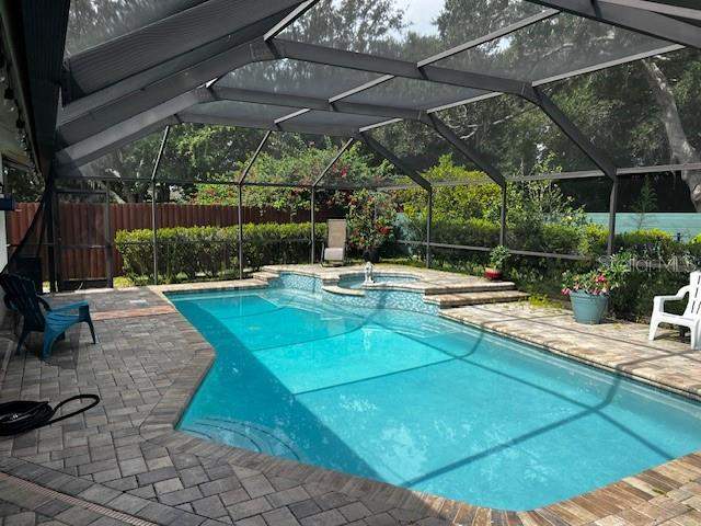 4 bedroom Single Family Residence at 18330 Cypress View Way, Pebble Creek Village Unit 5, Tampa — photo 2