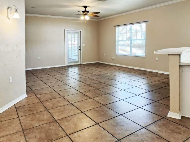3 bedroom Single Family Residence at 4806 NW 77th Road, Blues Creek Unit 6D, Gainesville — photo 3