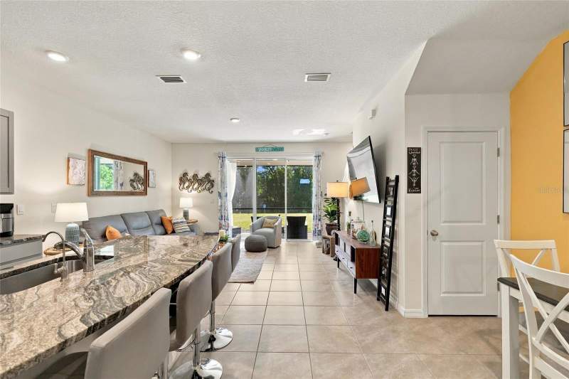 3 bedroom Townhouse at 1914 Pleasant Maple Court, Woodleaf Hammock Ph II, Bradenton — photo 3