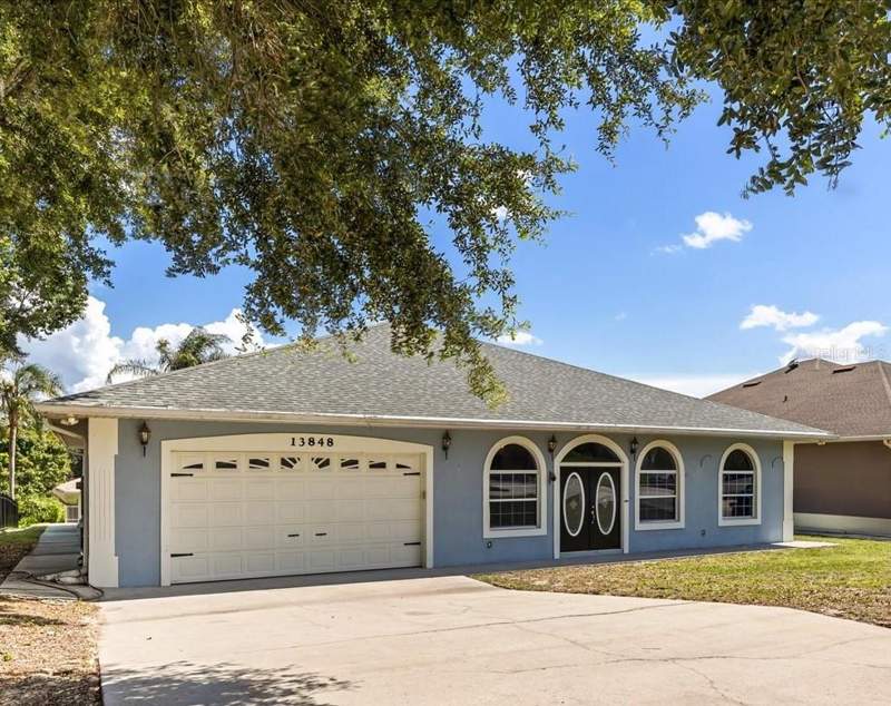 4 bedroom Single Family Residence at 13848 VISTA DEL LAGO BOULEVARD, VISTAS SUB, CLERMONT — photo 3