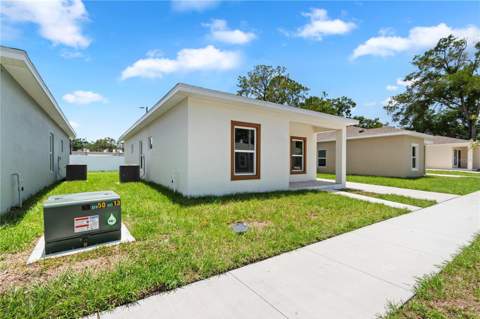 5017 Finders Court, Tampa FL - photo 7 of 40