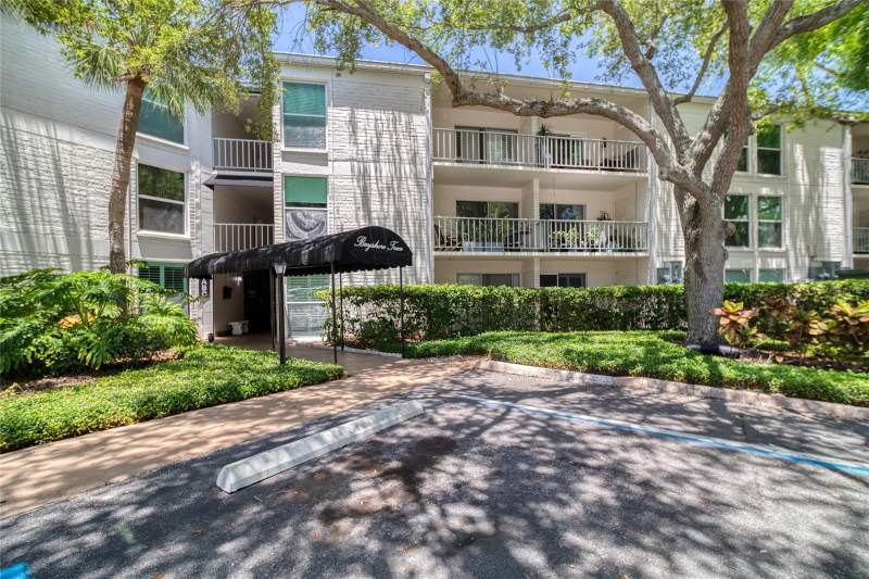 Bayshore Trace Condo