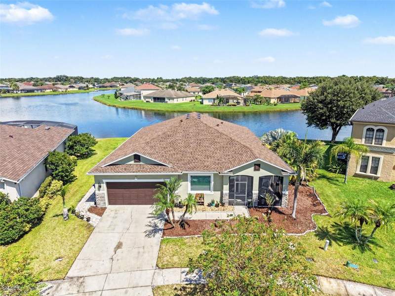 4 bedroom Single Family Residence at 1565 Angler Ave, Shingle Creek Reserve At The Oaks Ph 5, Kissimmee — photo 1