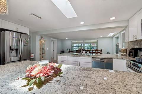 12617 4th Isle, Hudson FL - photo 14 of 54