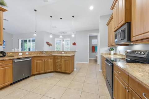 8324 Elijo Court, Englewood FL - photo 15 of 43