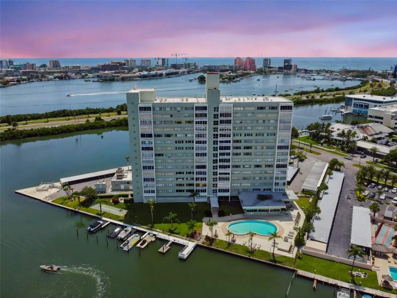 31 ISLAND WAY #609 home for sale in Horizon House Co-Op