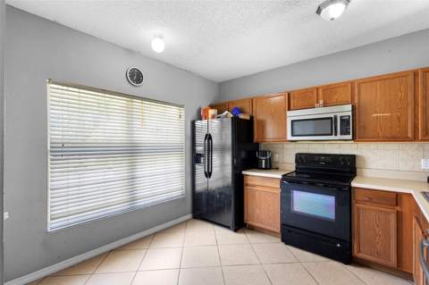 1040 Cannock Drive, Kissimmee FL - photo 16 of 38