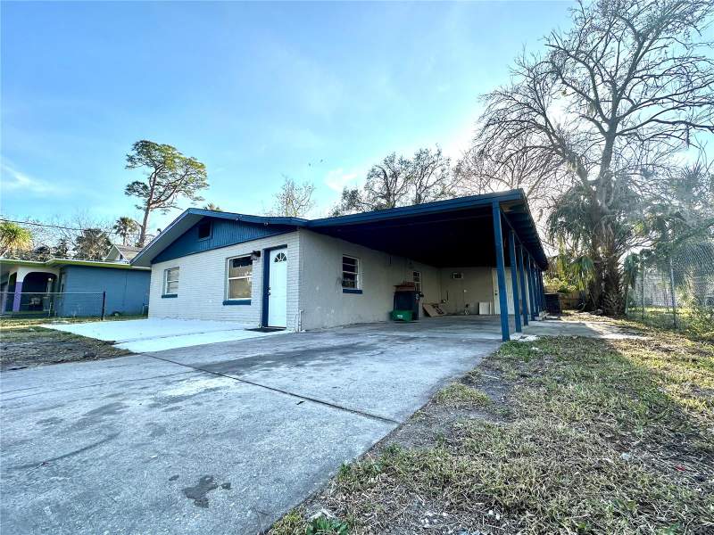 4 bedroom Single Family Residence at 222 Haynes Street, Daytona Gardens 05 Amd, Daytona Beach — photo 2