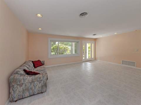 324 Ponce De Leon Avenue, Venice FL - photo 10 of 64
