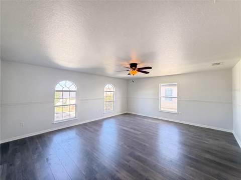 5604 Royal Hills Drive, Winter Haven FL - photo 11 of 26