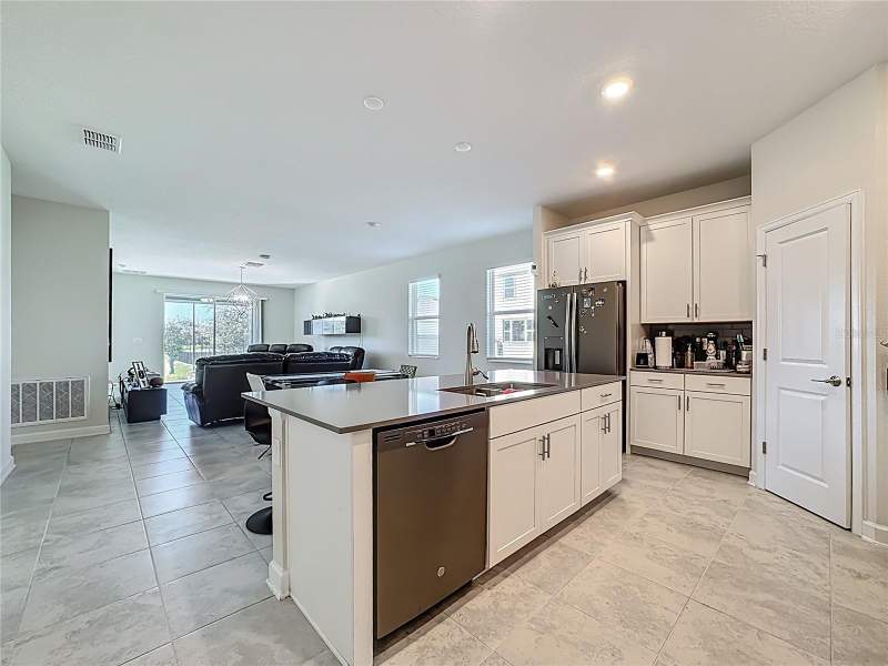 3 bedroom Single Family Residence at 4900 Lotta Court, Hanover Lakes Ph 3, St Cloud — photo 5