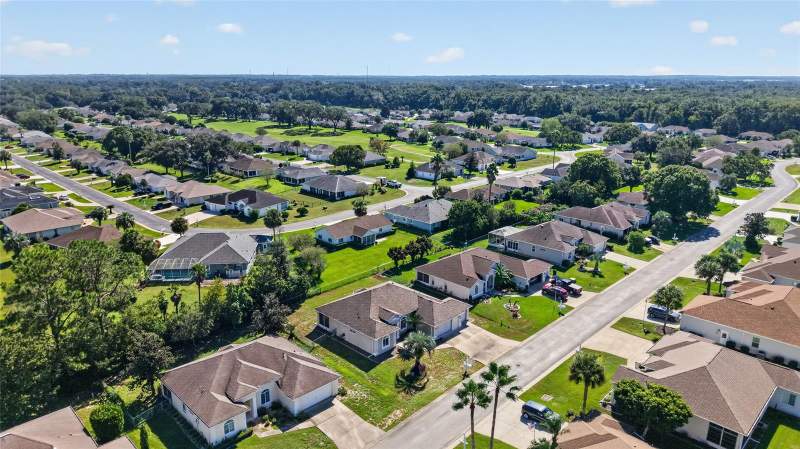 3 bedroom Single Family Residence at 2039 NW 55th Ave Road, Ocala Palms Un Vii, Ocala — photo 5