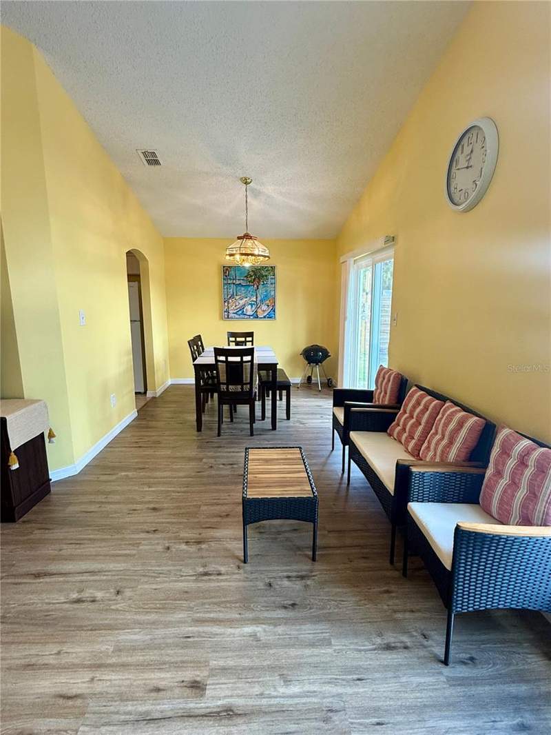 2 bedroom Single Family Residence at 4885 Warrior Lane, Indian Wells Unit 5, Kissimmee — photo 4
