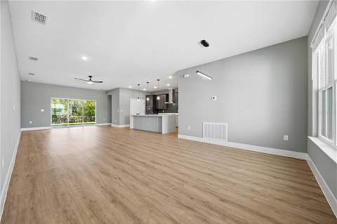2112 River Hawk Loop, Winter Haven FL - photo 7 of 39