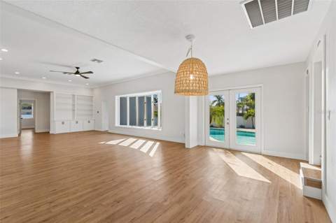 125 Harbor Bluff Drive, Largo FL - photo 17 of 99