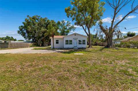 1611 E Shell Point Road, Ruskin FL - photo 8 of 62