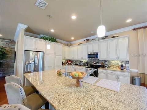 2810 Swoop Circle, Kissimmee FL - photo 6 of 40