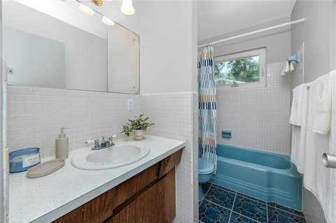 8161 22nd Avenue, St Petersburg FL - photo 23 of 65