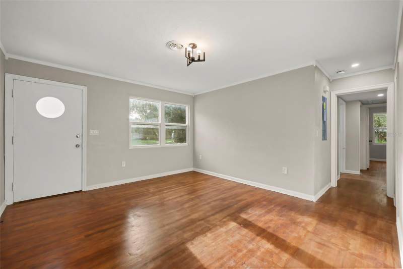 3 bedroom Single Family Residence at 2410 Orange Avenue, Sanfo Park, Sanford — photo 4