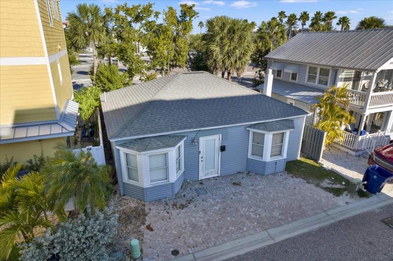 2 bedroom Single Family Residence at 39 181st Avenue, Surfside Cabana Club Rev, Redington Shores — photo 5