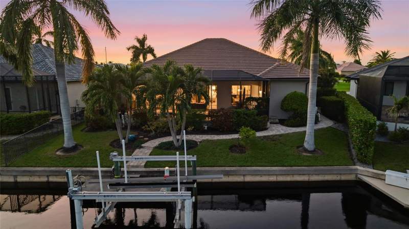 3 bedroom Single Family Residence at 3806 Carupano Court, Punta Gorda Isles Sec 12, Punta Gorda — photo 4