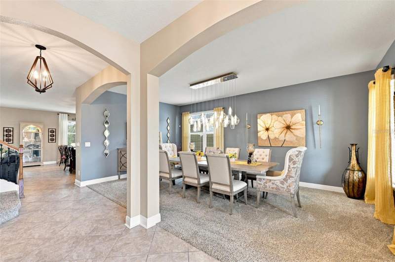 5 bedroom Single Family Residence at 11156 Spring Point Circle, Lucaya Lake Club Ph 2A, Riverview — photo 4