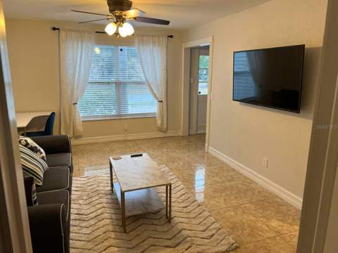 6403 Evergreen Avenue, Seminole FL - photo 8 of 23