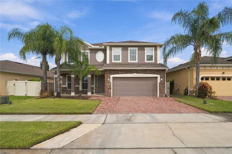 4 bedroom Single Family Residence at 6049 Fender Court, Pointe/Hunters Crk, Orlando — photo 2