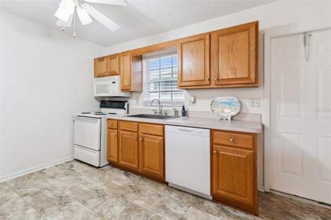 1433 Thousand Roses Avenue, Lake Wales FL - photo 12 of 30