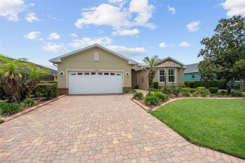 3 bedroom Single Family Residence at 9274 SW 94th Loop, On Top Of The World, Ocala — photo 2