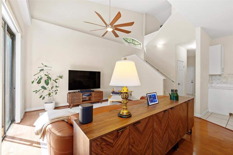 2 bedroom Single Family Residence at 1010 Winderley Place #100, Villas Lake Destiny, Maitland — photo 3