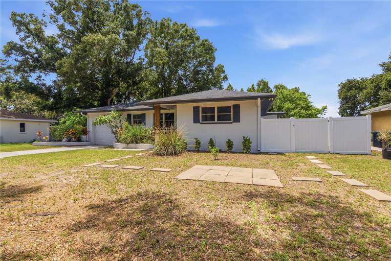 3 bedroom Single Family Residence at 10 S Orion Avenue, Sky Crest Unit 4, Clearwater — photo 3