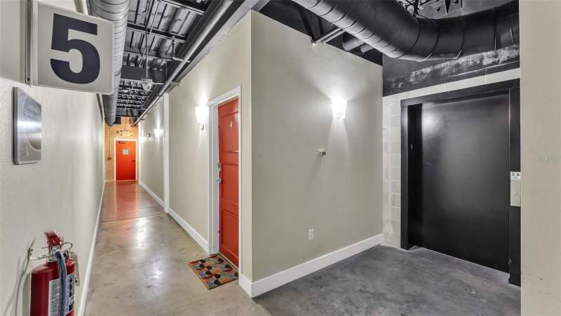 1 bedroom Condominium at 125 N Kentucky Avenue #501 & 503, Lofts On Park Condo, Lakeland — photo 4