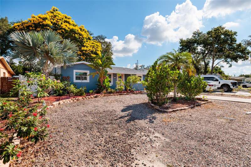 3 bedroom Single Family Residence at 6275 51st Avenue, Oak Grove Manor, St Petersburg — photo 4