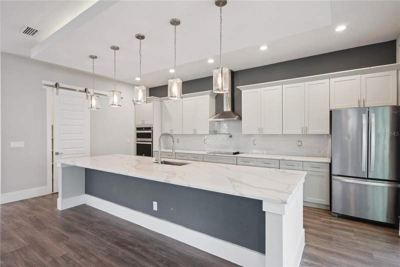 4 bedroom Single Family Residence at 200 E Grant Street, Morrison Heights, Orlando — photo 5