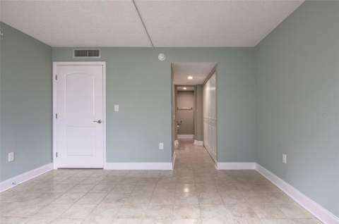 450 Treasure Island Causeway #105, Treasure Island FL - photo 18 of 26