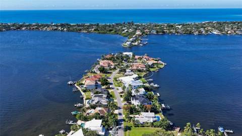 1549 Caribbean Drive, Sarasota FL - photo 6 of 6