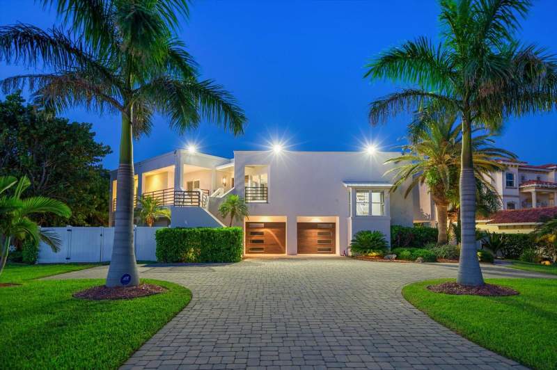 101 HARRISON AVENUE home for sale in Belleair Beach Yacht Club Estates