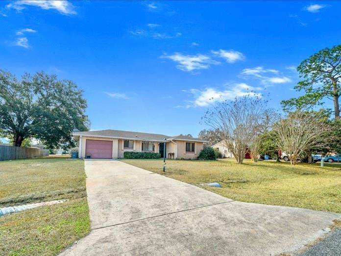 2 bedroom Single Family Residence at 543 Silver Course Court, Silver Spgs Shores Un 04, Ocala — photo 2