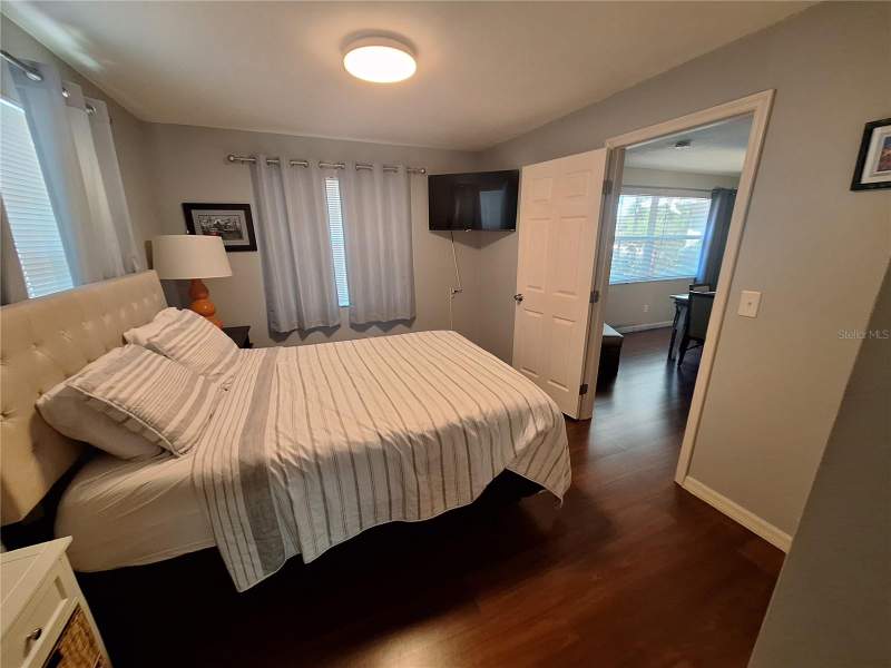 4 bedroom Single Family Residence at 505 N Highland Avenue, Glenwood, Clearwater — photo 4