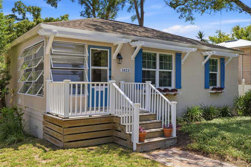 3 bedroom Single Family Residence at 1423 E Henry Avenue, Hampton Terrace, Tampa — photo 3