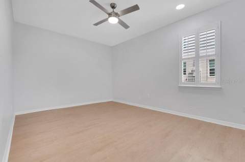 1086 Rock Creek Street, Apopka FL - photo 24 of 60