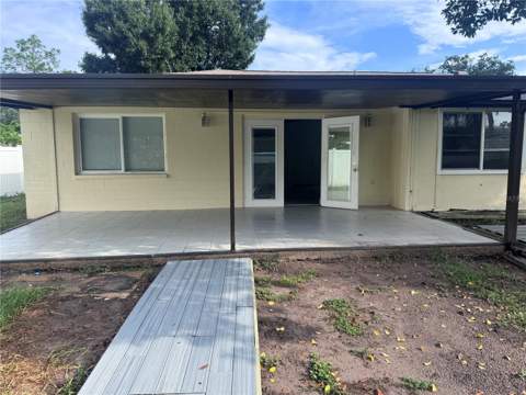 5208 Carrollwood Meadows Drive, Tampa FL - photo 18 of 22