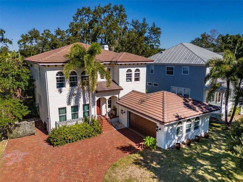 4 bedroom Single Family Residence at 4605 W Vasconia Street, Bel Mar Rev Unit 1, Tampa — photo 2